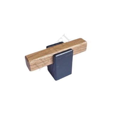 Talpas fogantyú